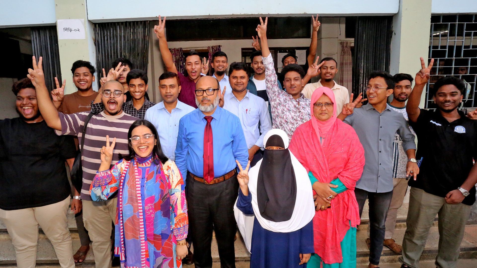 এইচএসসিতে বগুড়ার যেসব প্রতিষ্ঠান ভালো করেছে